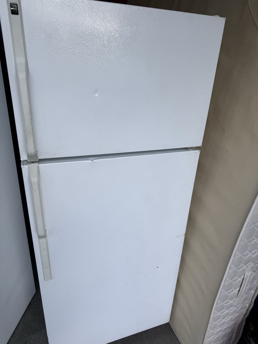 Works great its plug in for u to see $100