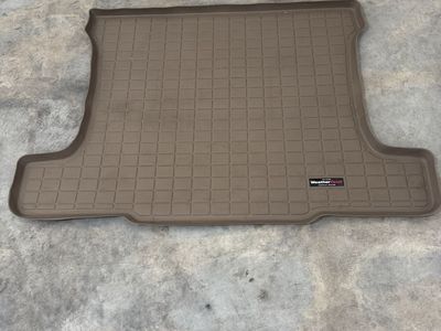 C6 rear cargo mat.