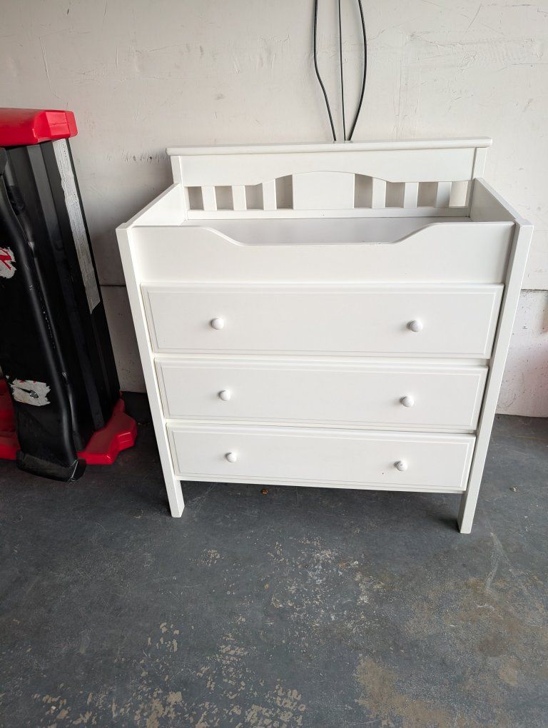 White Nursery Changing Table with Storage Drawer - Used Baby Furniture