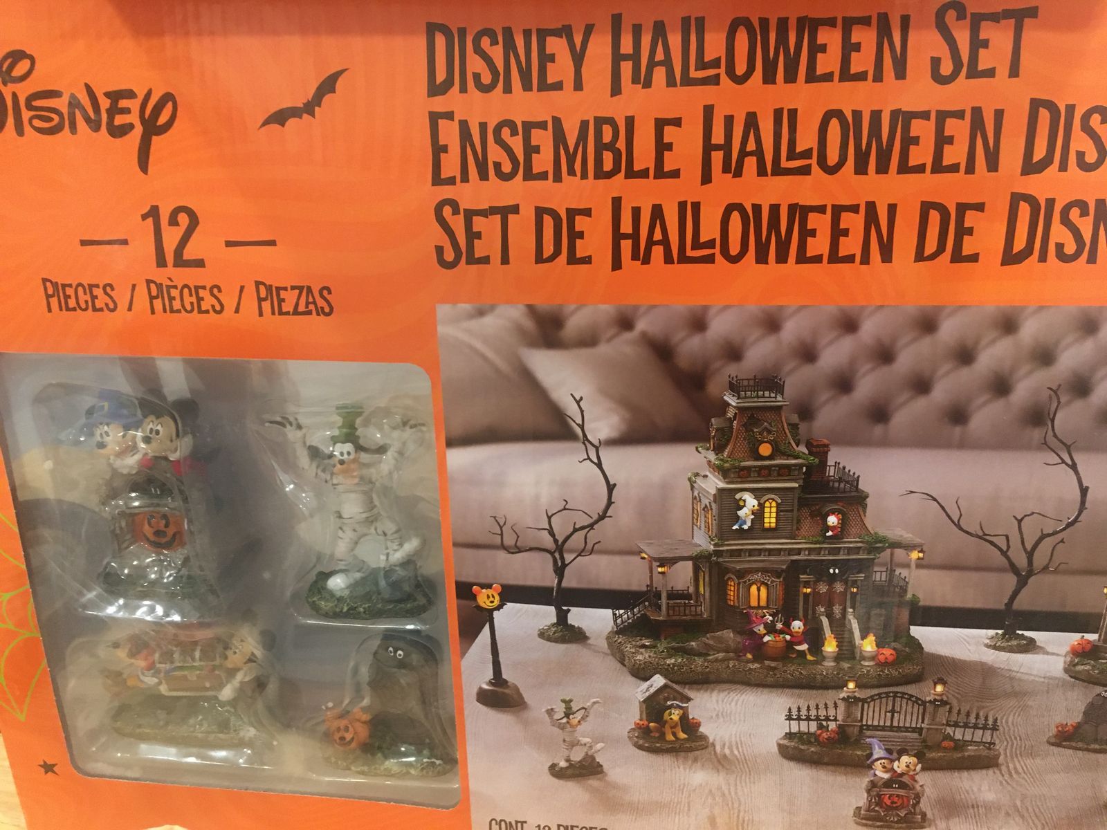 Disney Halloween Set 12-Piece Holiday Village Decoration