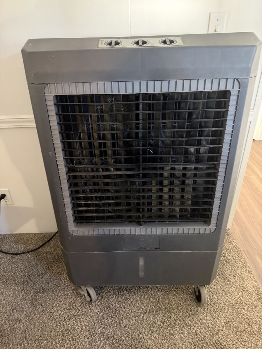 Hessaire 5300 CFM Evaporative Cooler