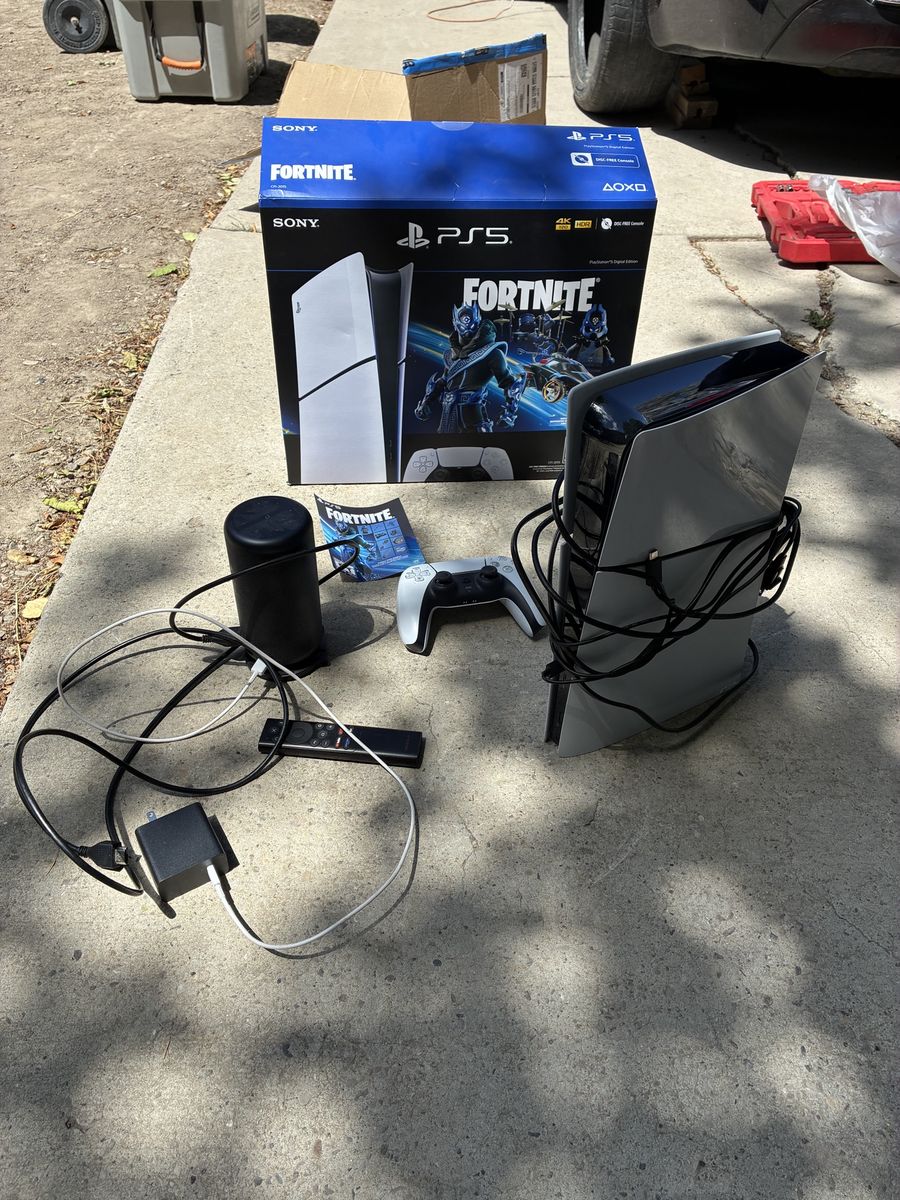 PS5 Fortnight bundle $400