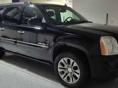 2008 GMC YUKON Denali