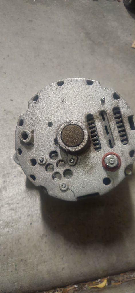 Main image 3