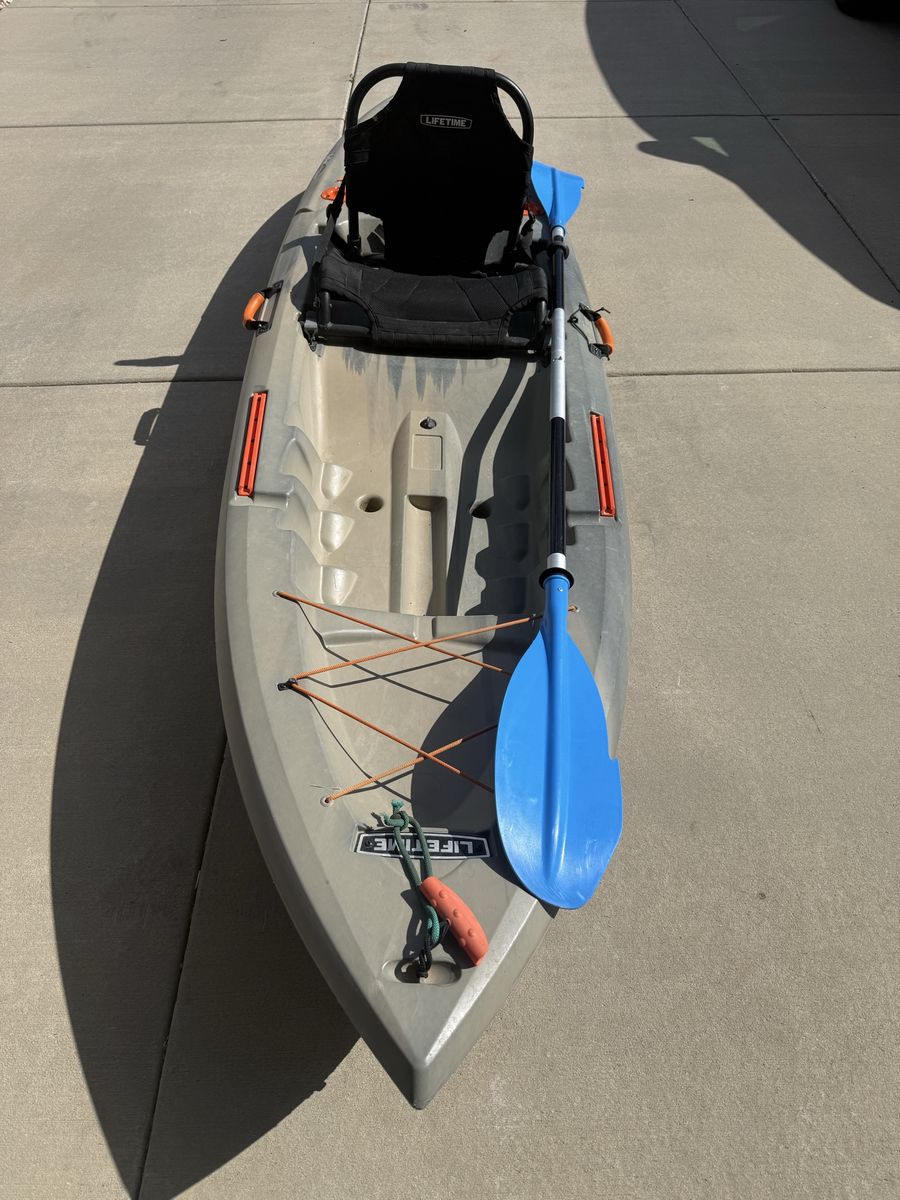 10’ Lifetime Teton Angler Kayak