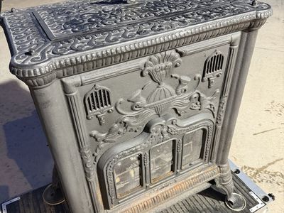Vintage Cast Iron Wood Burning Stove - Ornate Design, Solid Construction