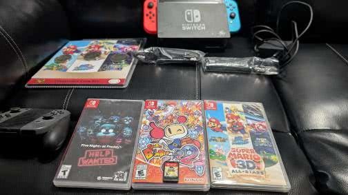Nintendo Switch with 4 games