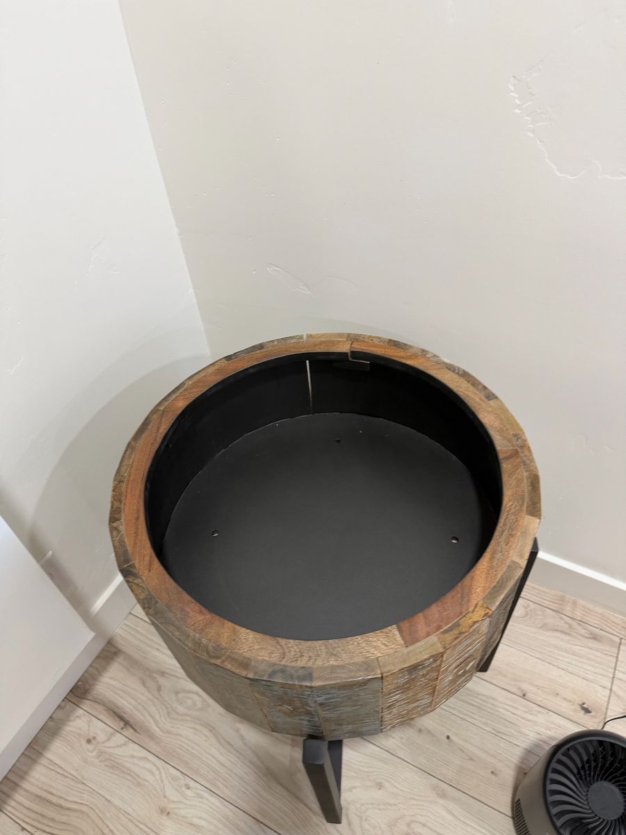Main image 5