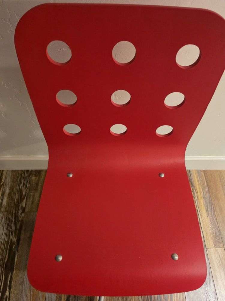swivel chair