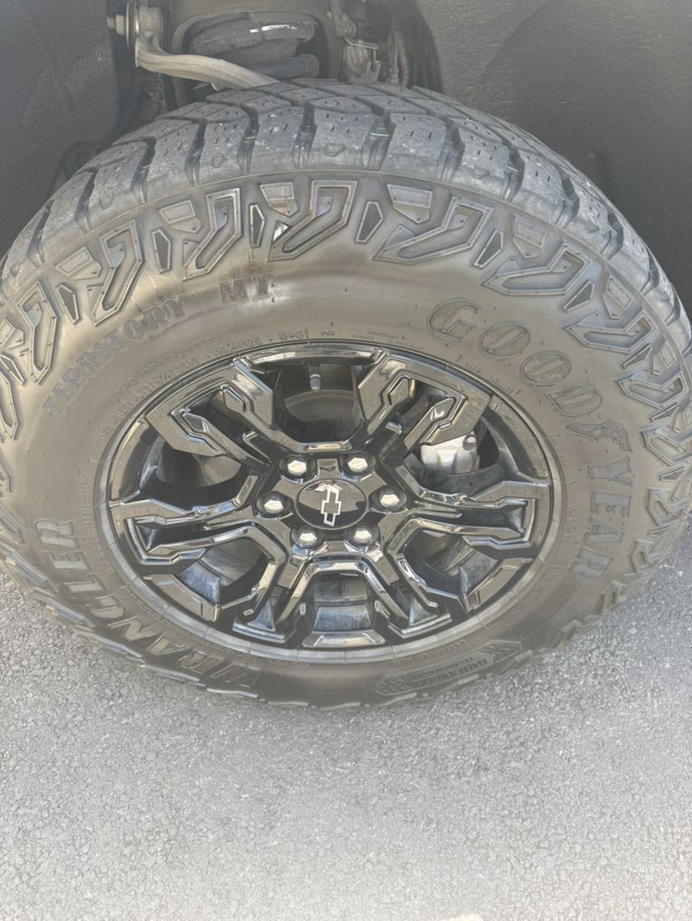 4 Goodyear Wrangler Territory MT (tires Only)