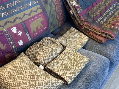 8 Piece Bed Set, Full Size