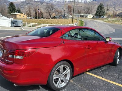 2015 Lexus IS Base