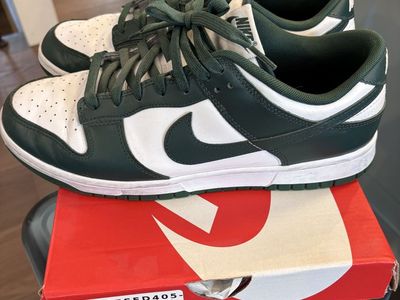 Nike Dunk Low Retro Size 10 1/2 box included