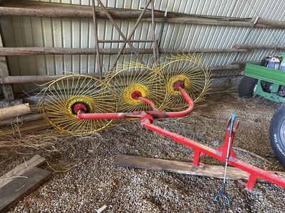 Hay rake