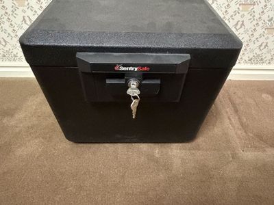 SentrySafe Fire Resistant Document Safe / File Box $80 cash/venmo in Provo