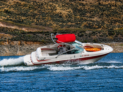 21' Ski Boat Rental - $500 per day!