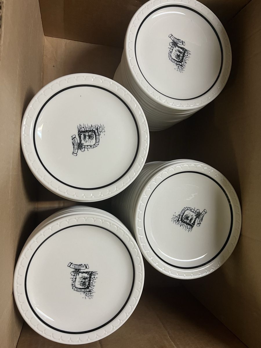 84 Vintage Syracuse China Econo-Rim Plates