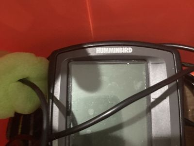 Humminbird PiranhaMax Fish Finder - Dual Beam Sonar