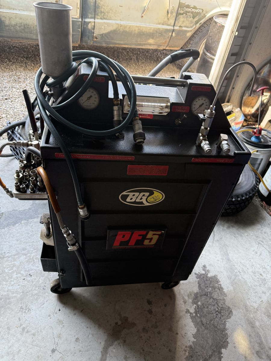 B&G Transmission Flush machine