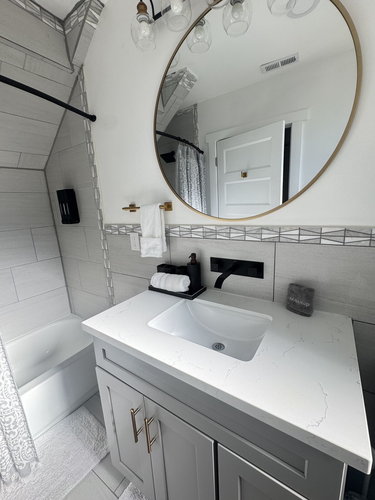 House Cleaning | Rental Cleaning | Air bnb Cleaning | Deep Cleaning | Weekly, Bi Weekly, and Monthly Cleaning