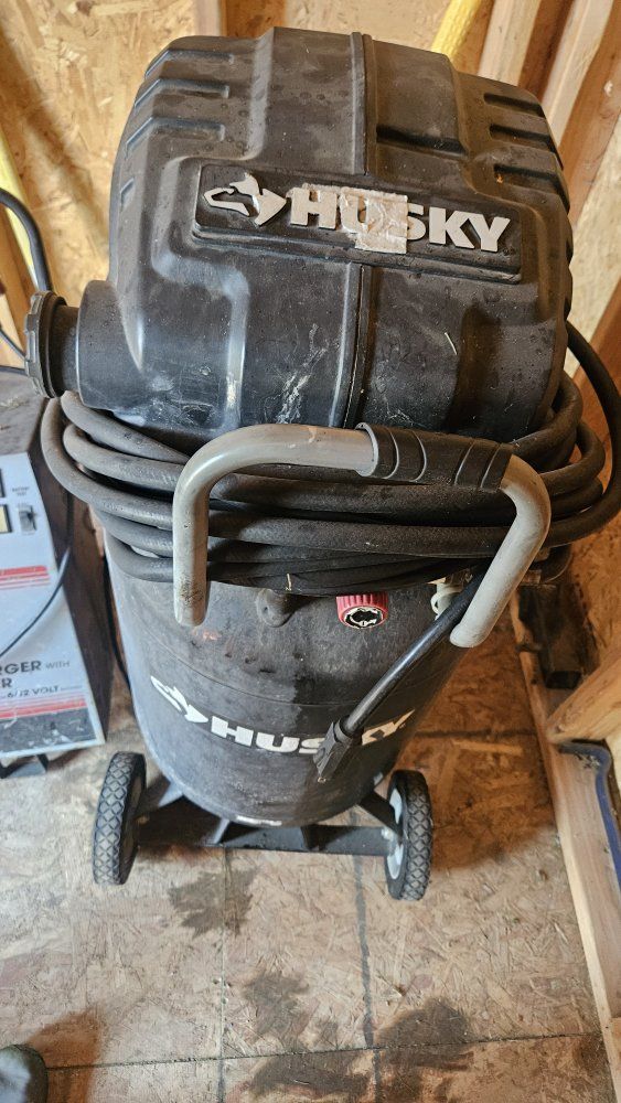 Husky Portable Wheeled Air Compressor