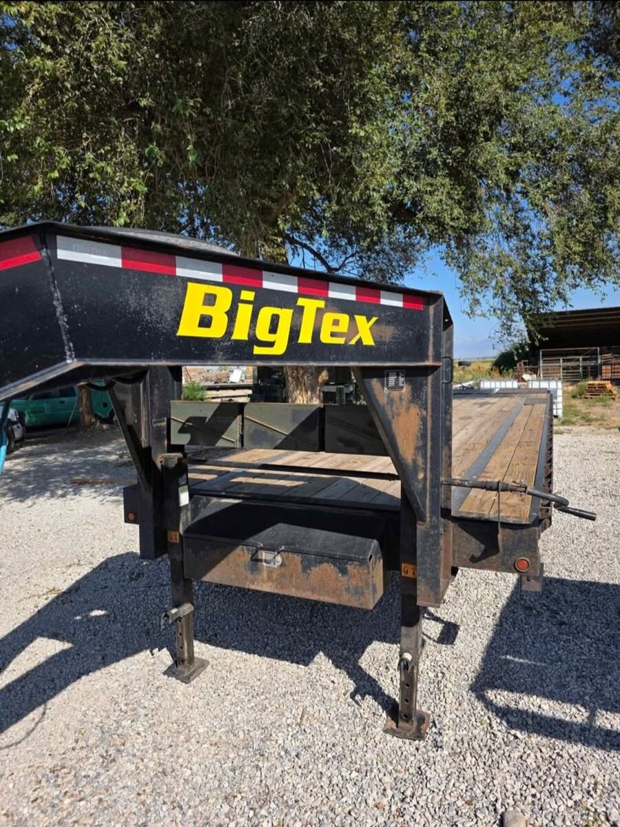 2020 Big Tex 40' 16GN Flatbed Hotshot Trailer