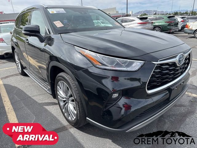 2024 Toyota Highlander Platinum