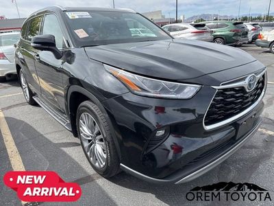 2024 Toyota Highlander Platinum