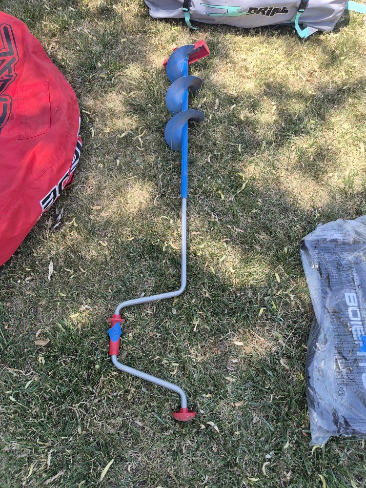 Hand Ice Auger - Manual Ice Drill for Fishing - Used, Good Condition