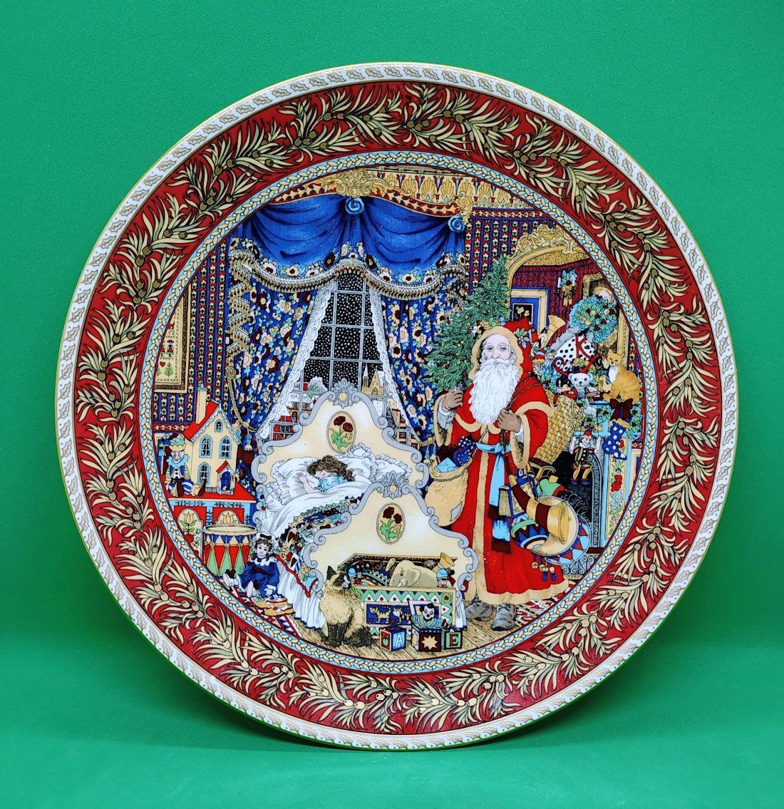 Royal Worcester The Night Before Christmas