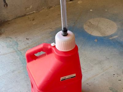 Racing Plastic 5 Gallon Gas Can