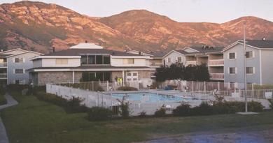 Main image 4