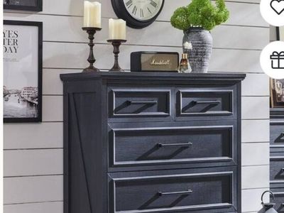 Farmhouse 5-Drawer Dresser Chest of Drawers for Bedroom, 32"W x 36"H, Modern Style