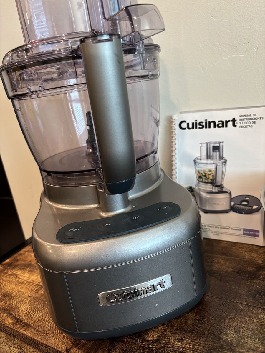 Cuisinart Elemental 13-Cup Food Processor — Like New!