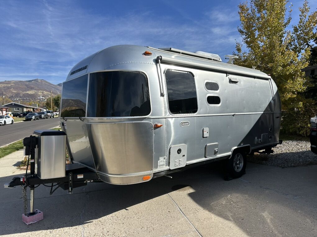 2022 Airstream Caravel Off-grid Upgrades