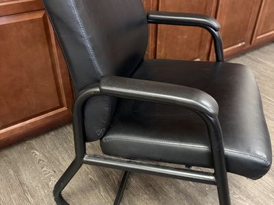 Nice office chair