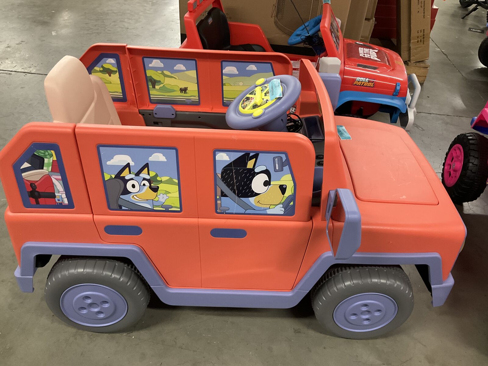 Bluey Heeler Family Vehicle 12-Volt Battery Powered Ride-On