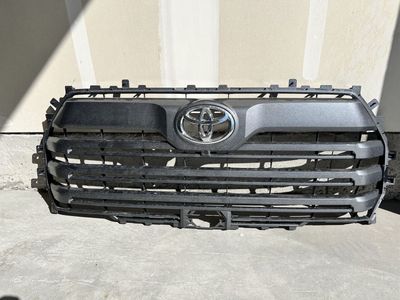 2025 Toyota Tundra Limited Grille