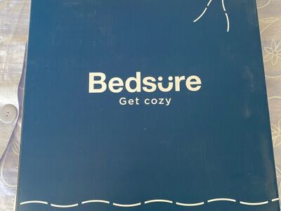 Bedsure Wearable blanket