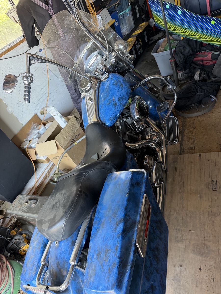 2006 Harley Road King