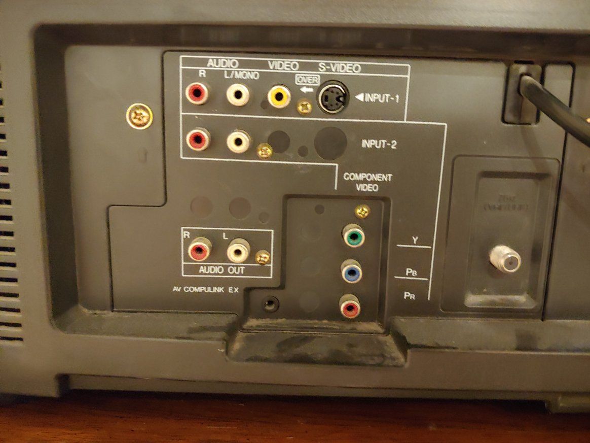 Main image 7