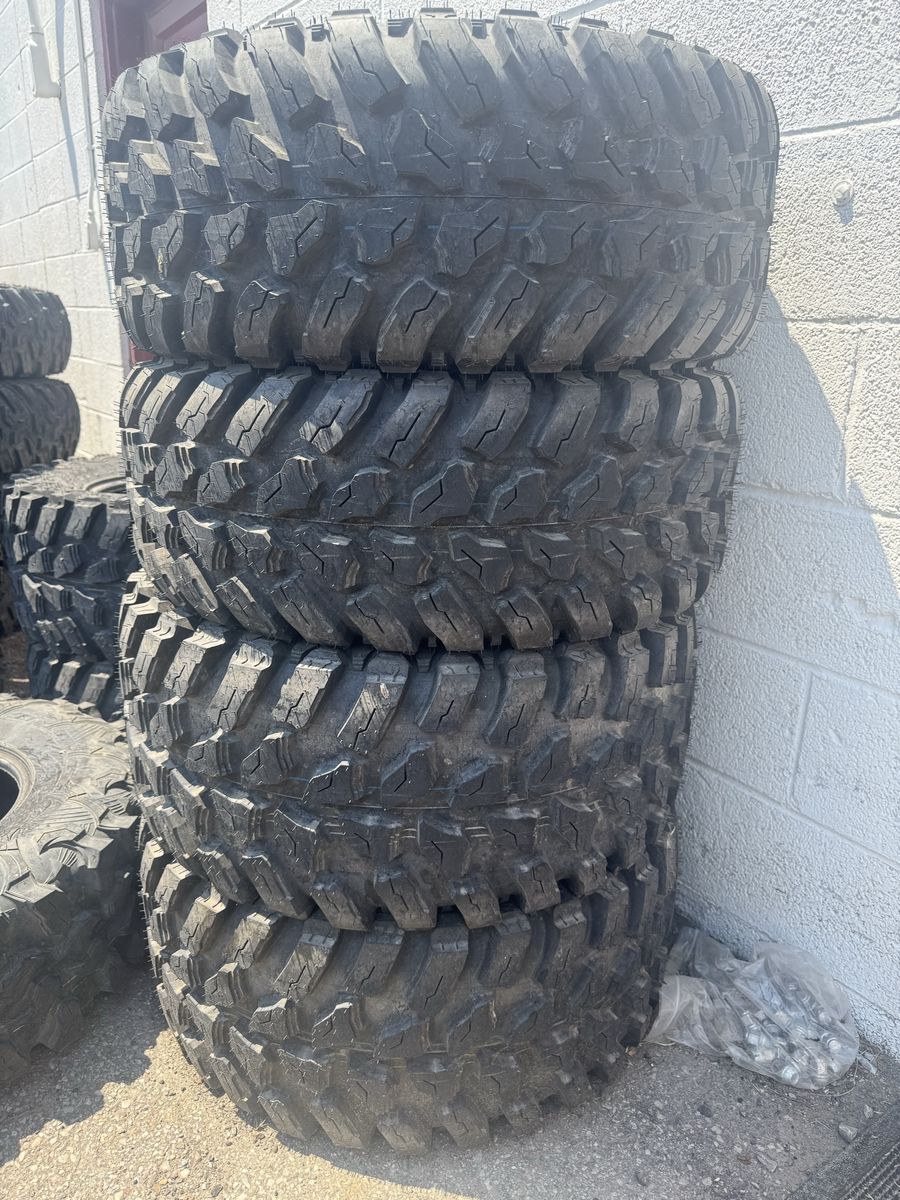 30x10x15 and 30x11x15 Polaris Ranger xd 1500 take off tires