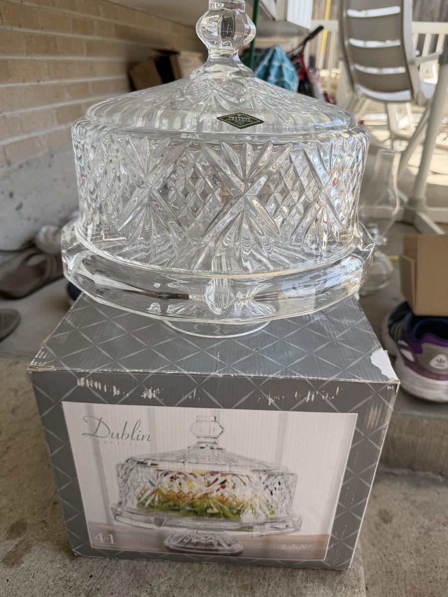 Shannon Designs of Ireland Dublin 4-in-1 Lead Crystal Cake Dome & Serving Platter
