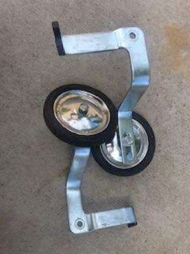 schwinn training wheels