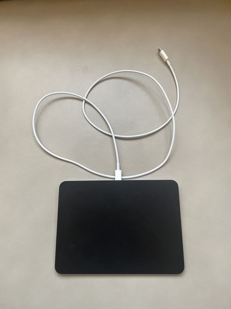 Apple Magic Trackpad 2