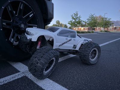 traxxas x-maxx