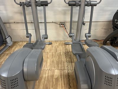 Life fitness ellipticals
