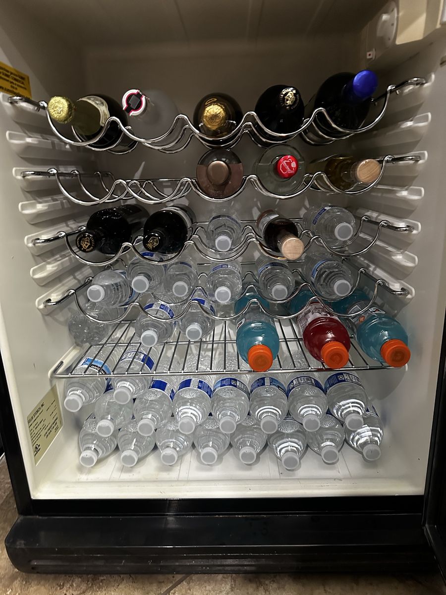 Wine Cooler / Wine Refrigerator – Great Condition