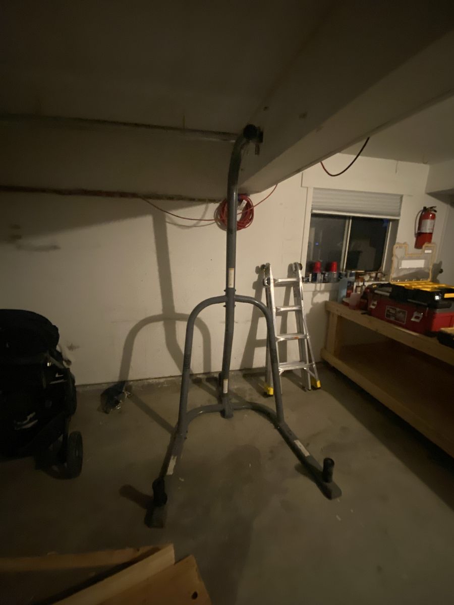 Boxxing Heavy Bag stand