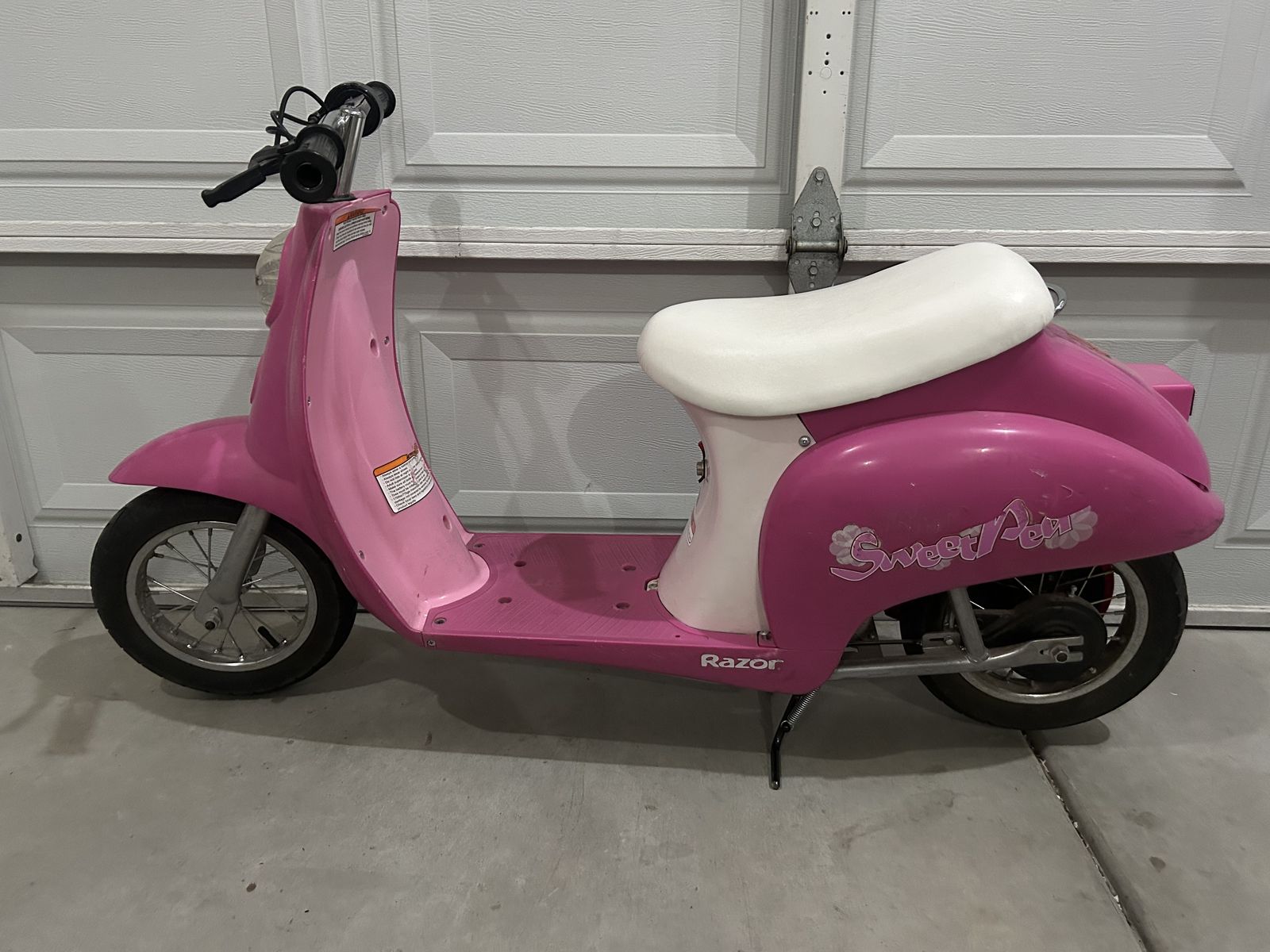 Razor Electric Moped